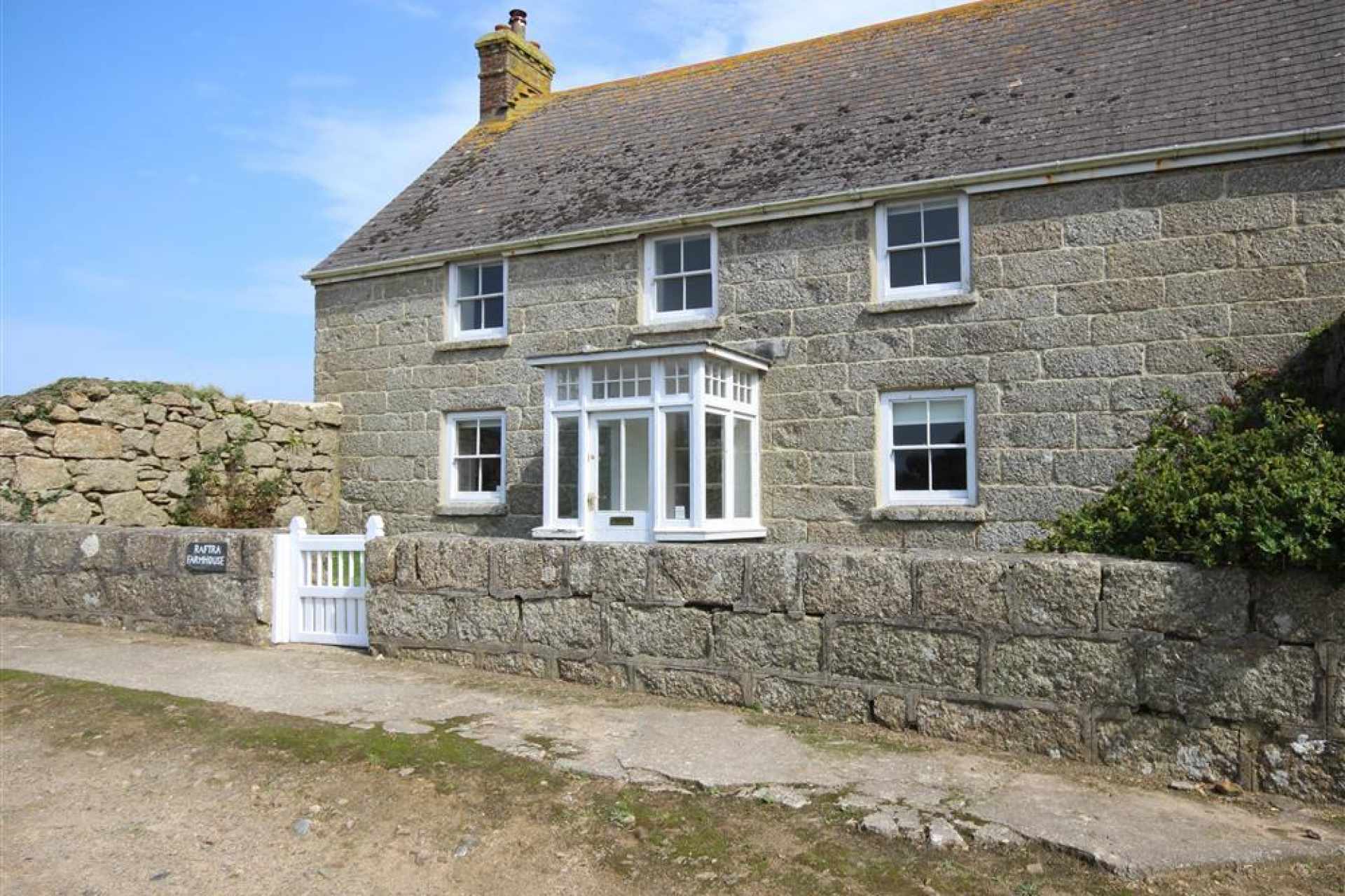 Raftra Farmhouse in Porthcurno sleeps 8-12 guests and is available for your holiday
